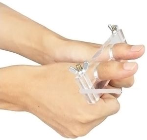 Thumb Escape Fingers Lock